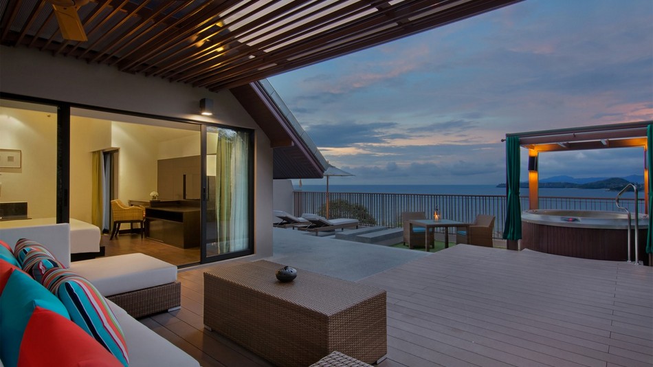 テラスルームキングベッド ワールプールバス付