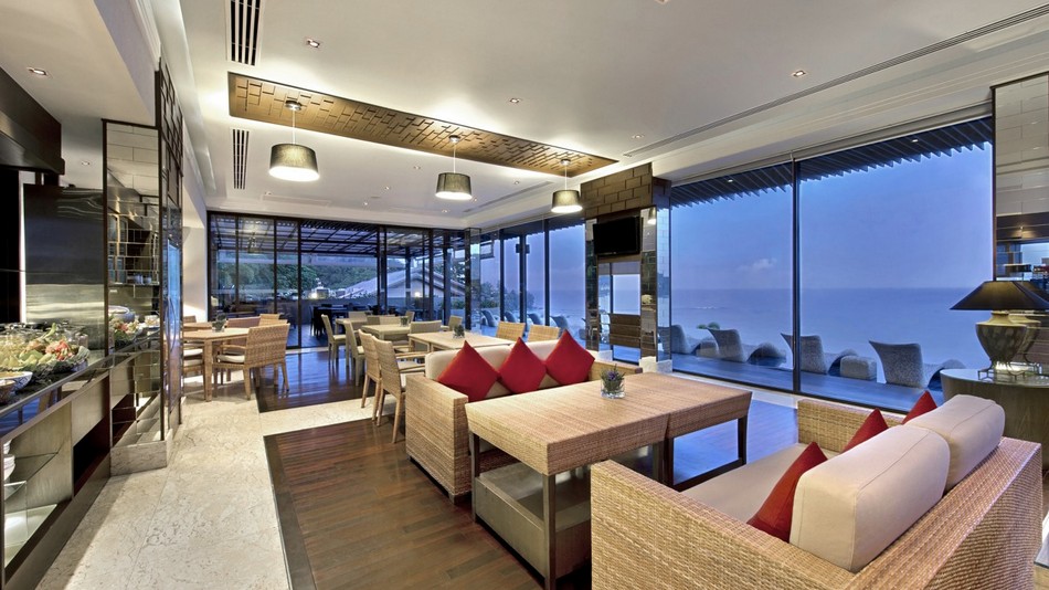 リージェンシークラブラウンジ