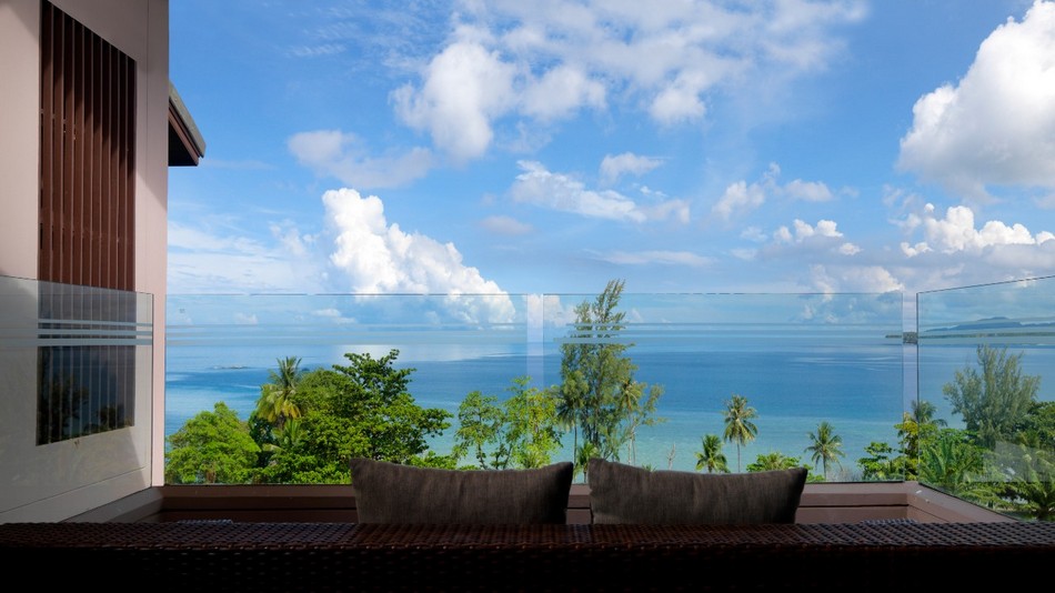 デラックスルーム