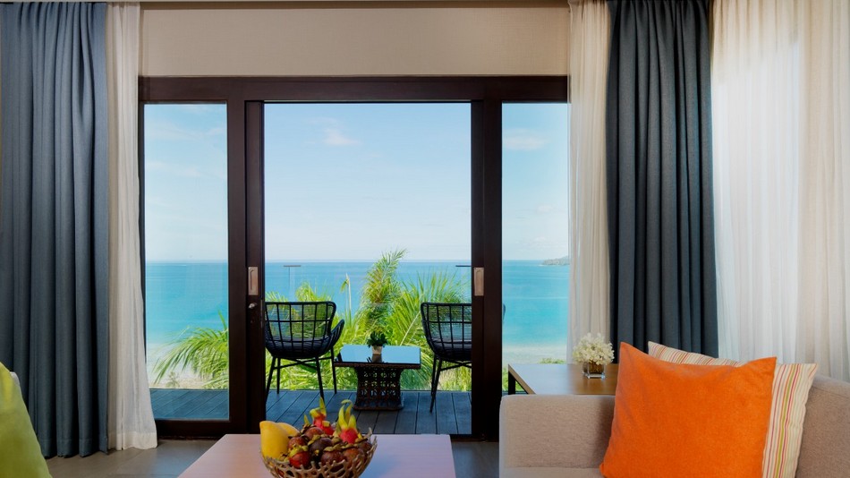 ヒルトップオーシャンビュースイート