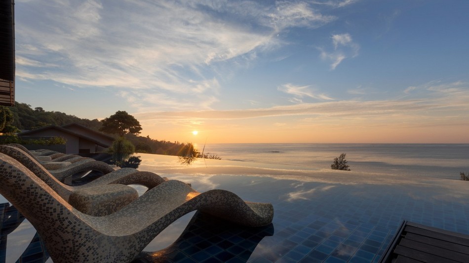 リージェンシークラブラウンジ