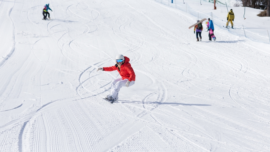 *スノーリゾート猫山1日リフト券付！冬はスノボ、スキーを満喫！