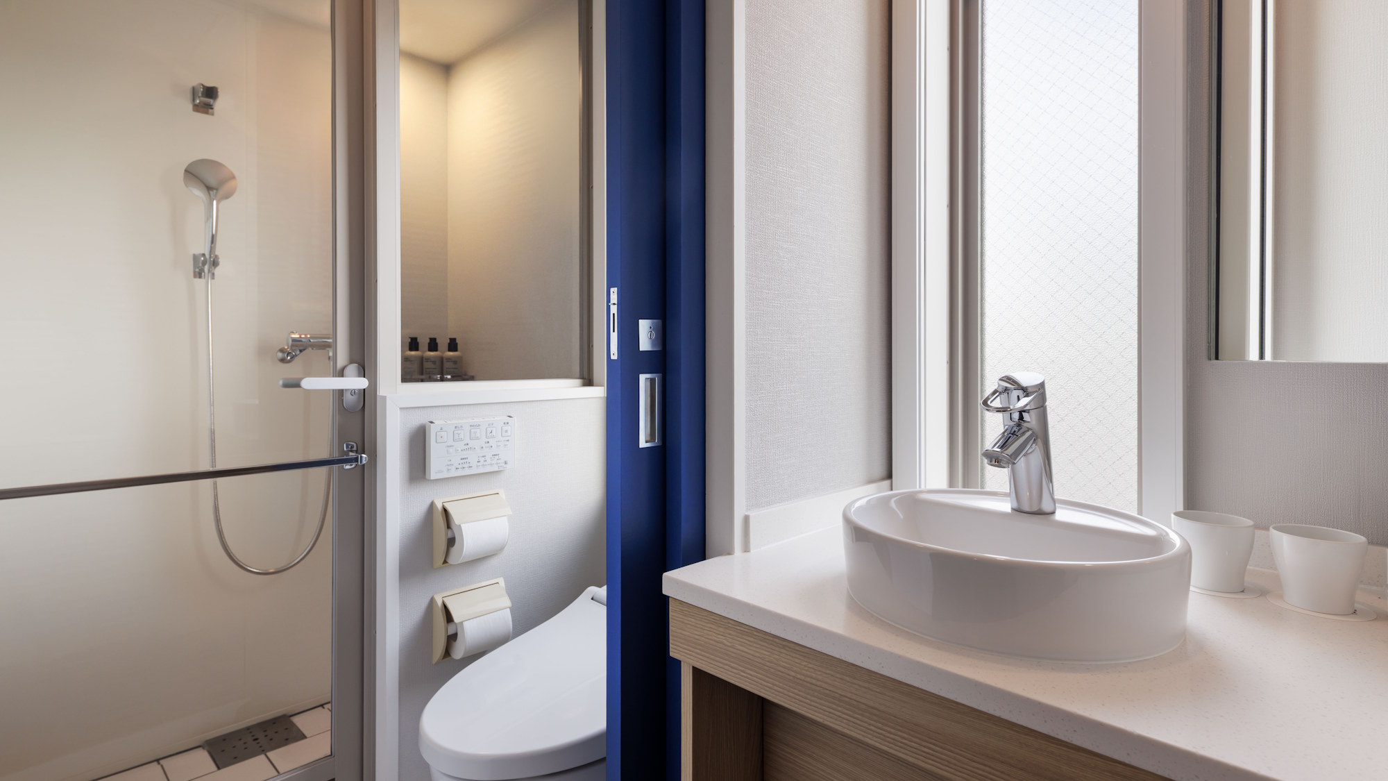 バスルーム（ダブル）