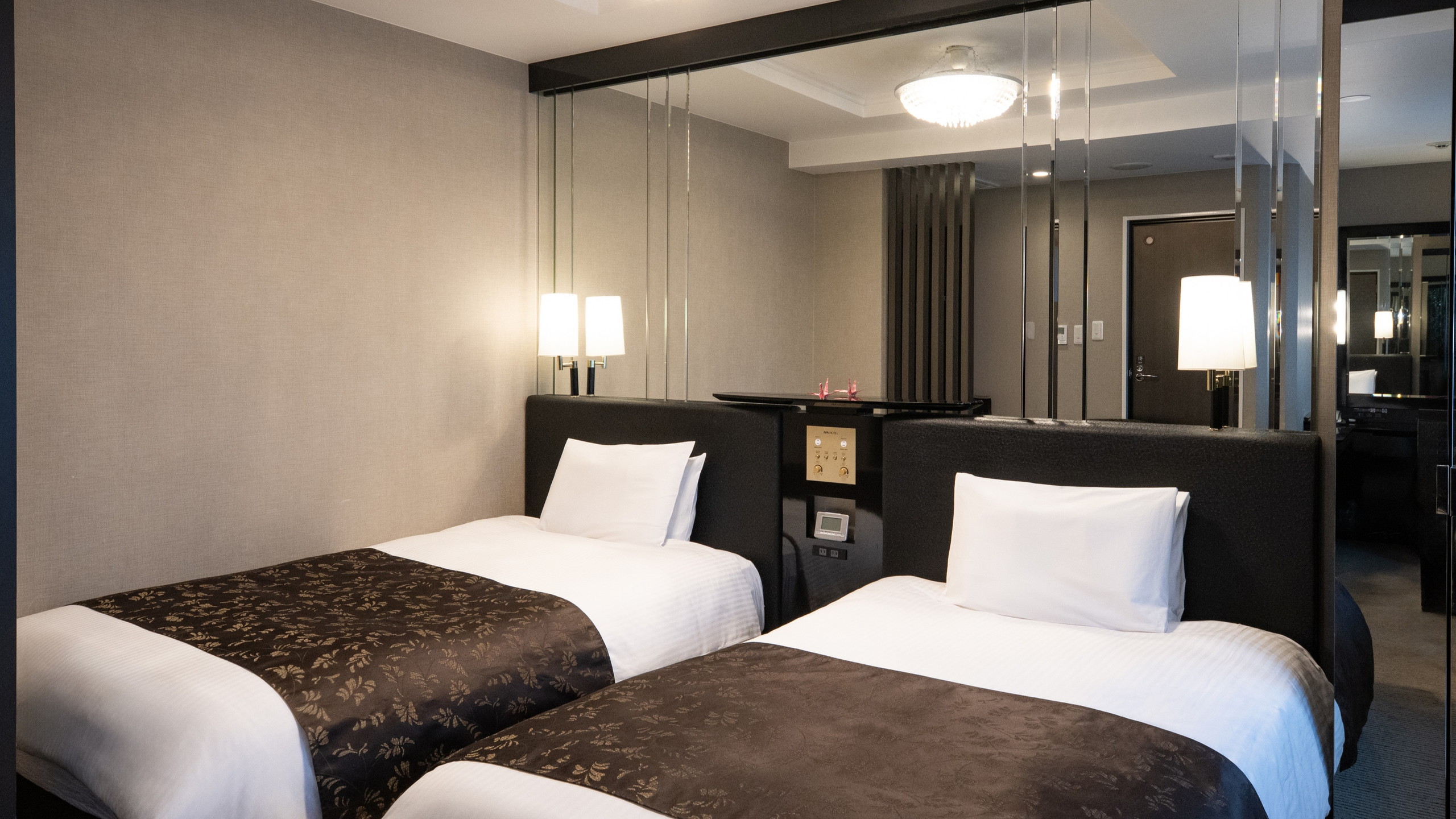 デラックスツインルーム