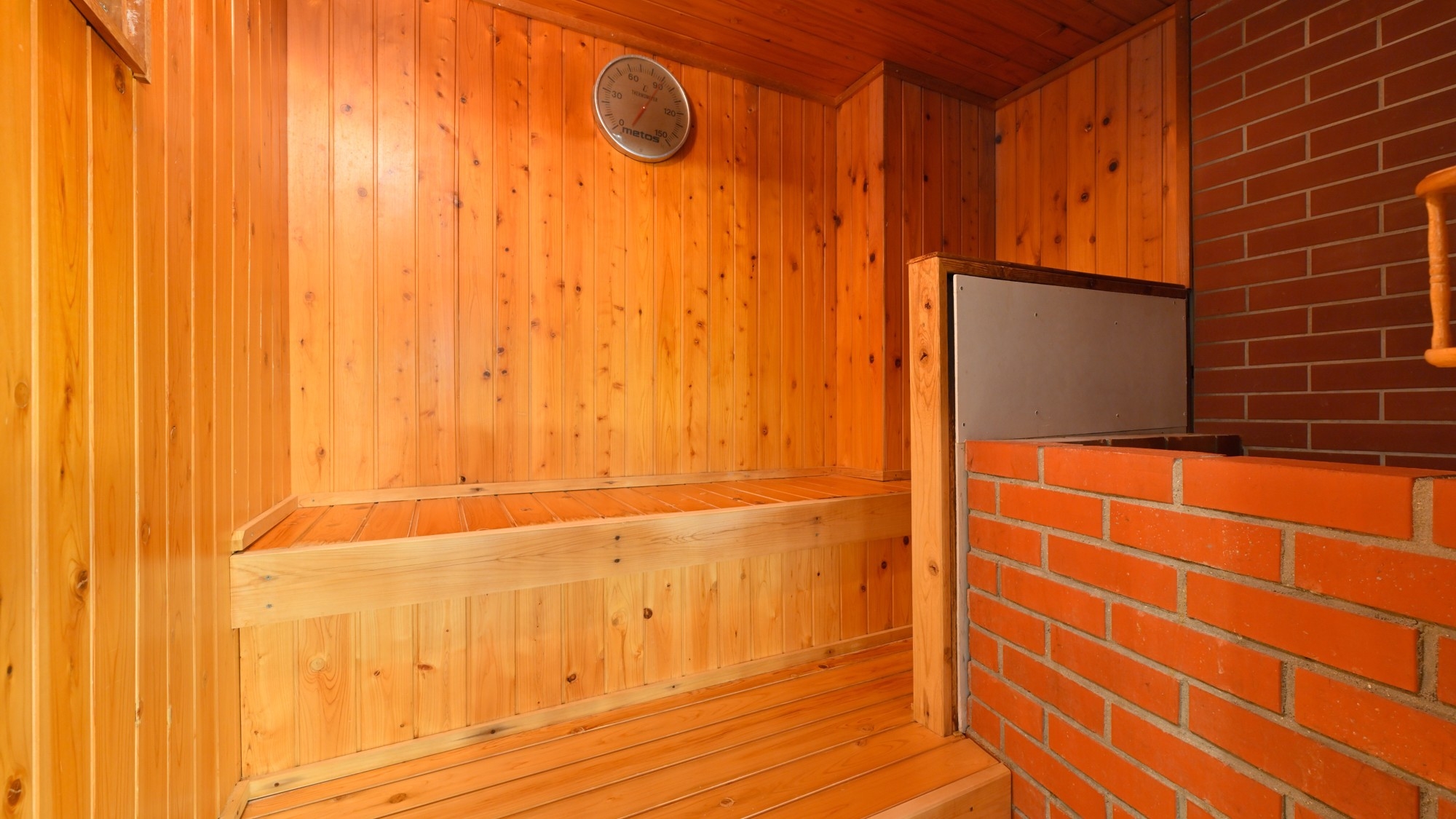 【50歳以上＆平日＆室数限定】瀬戸内の風薫る湯宿で、心解けるひとときを【ビュッフェ朝食＆夕食】