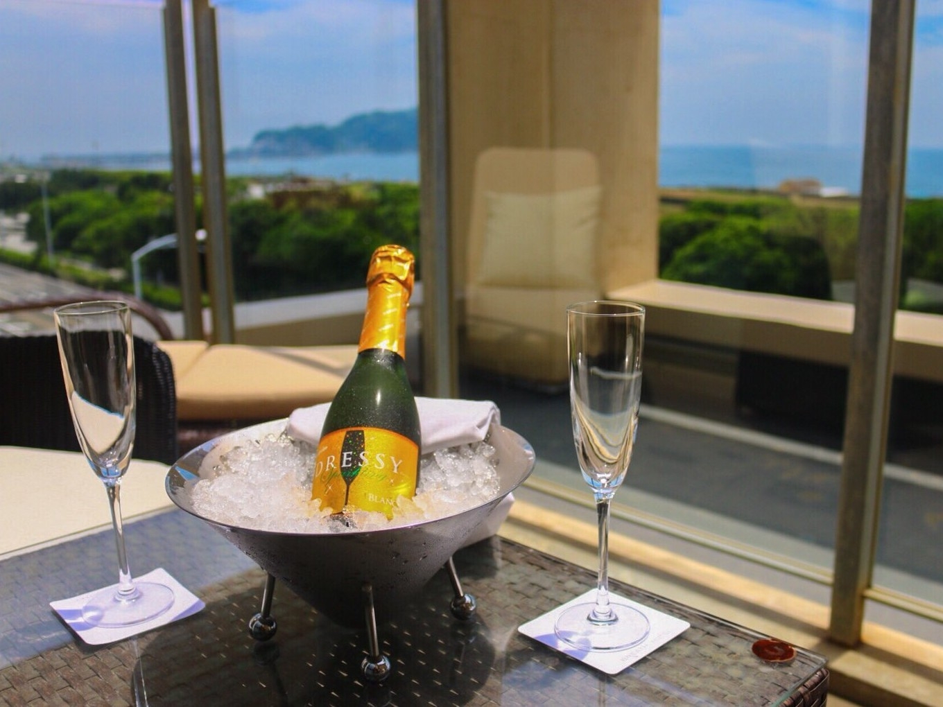 Anniversaryプラン★お誕生日、ご結婚記念日、他〜大切な人との記念日に〜特典＆朝食付プラン