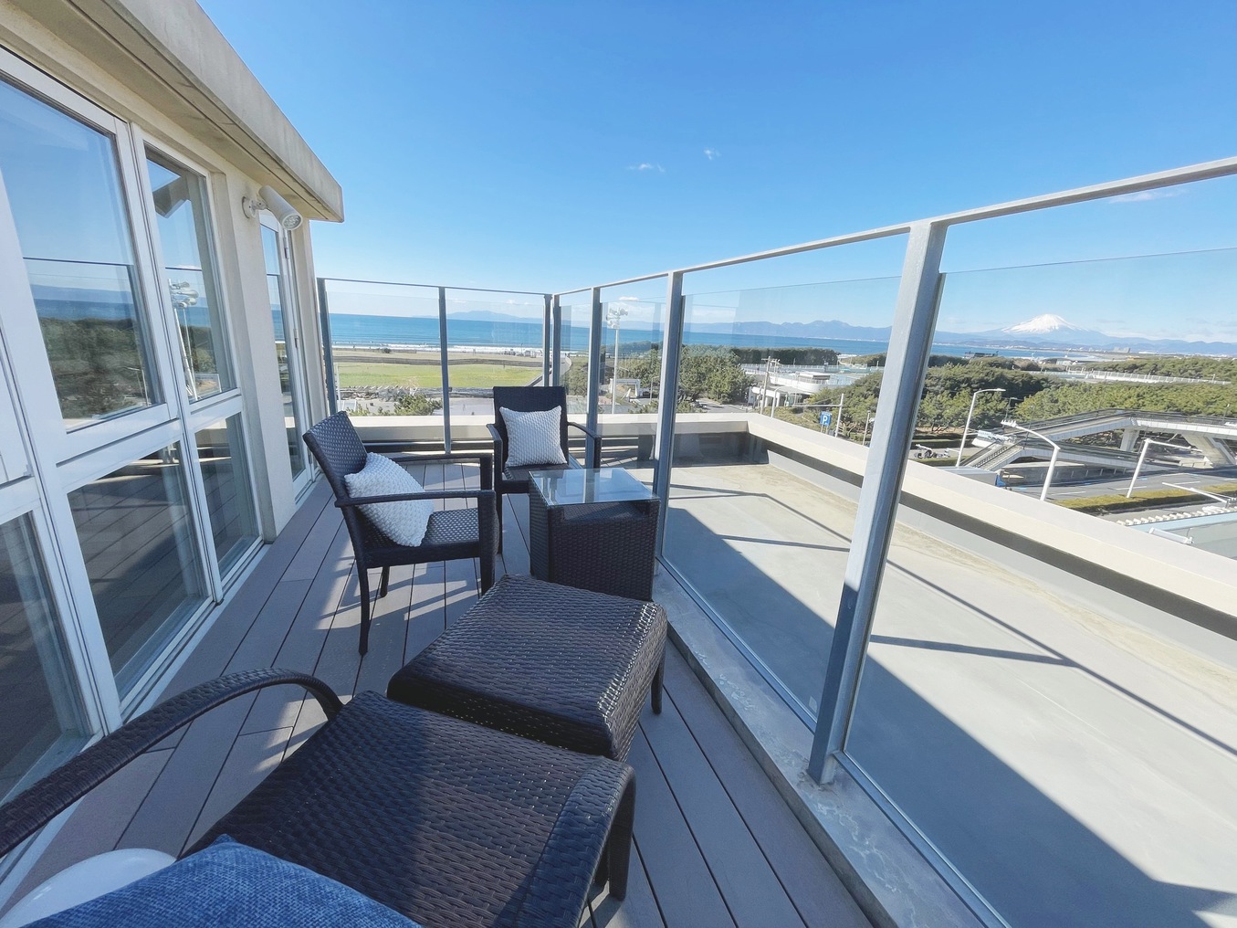 オーシャンジュニアスイート テラス