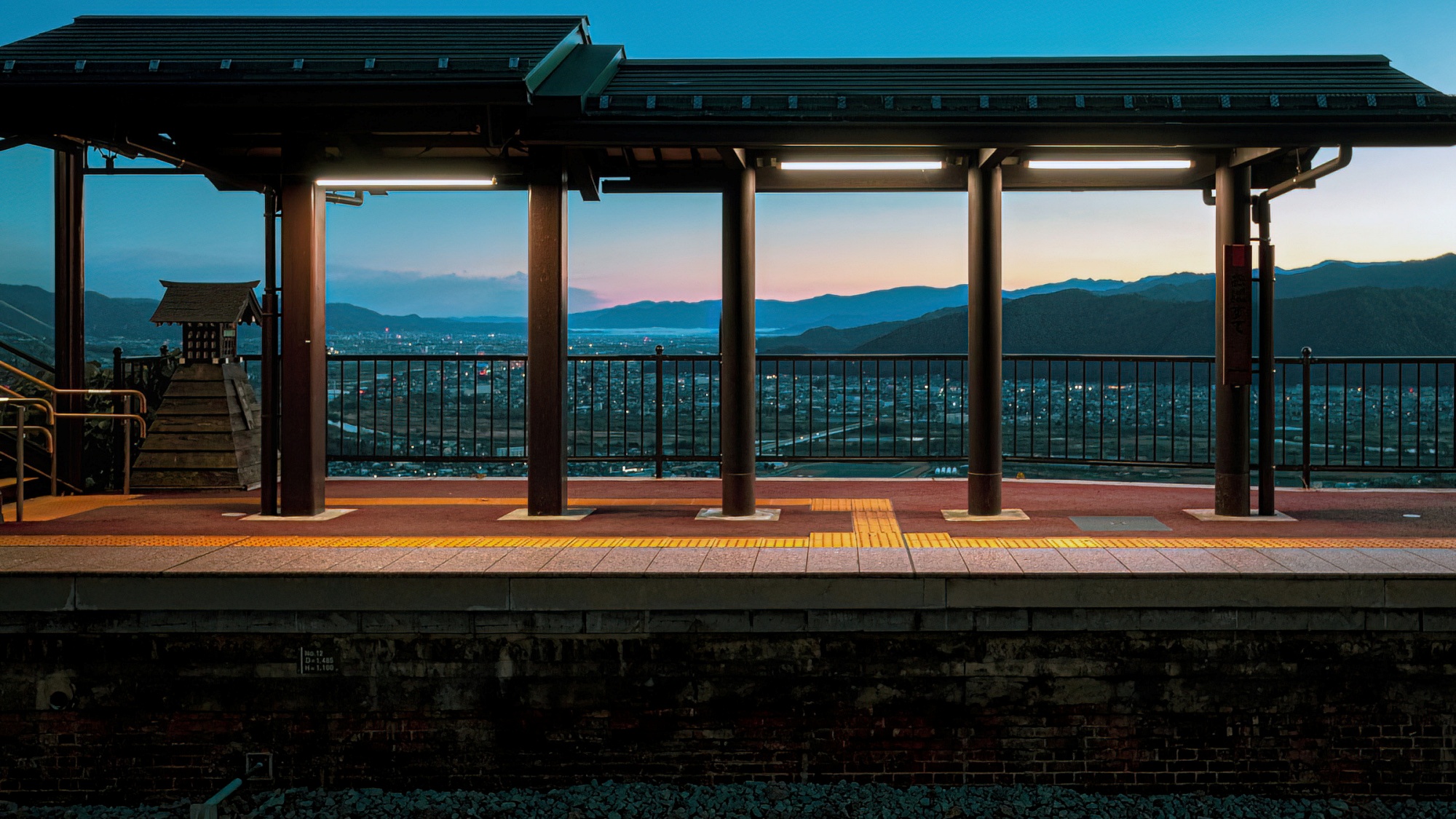 姨捨駅から望む景色