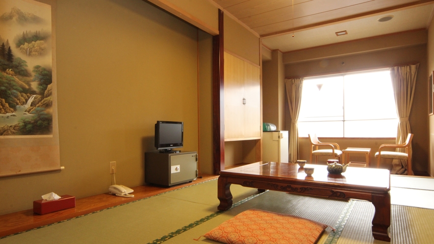 ■和室8畳―1・2名様用―　当館では心安らぐ和室タイプのお部屋をご用意しております。