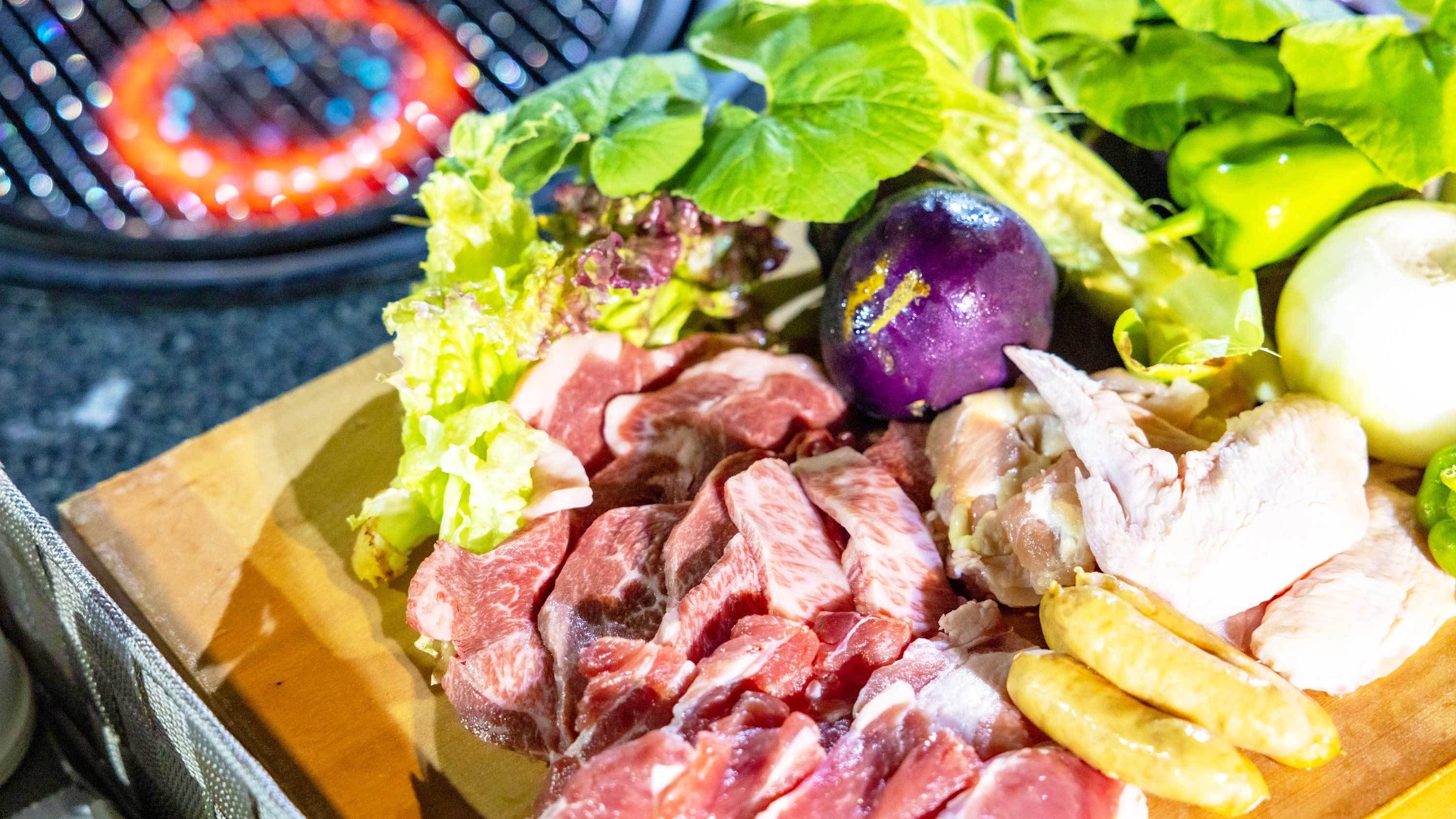 【BBQプラン】ガーデンテラスレストランで炭火焼きBBQ＜BBQセット＆朝食付＞