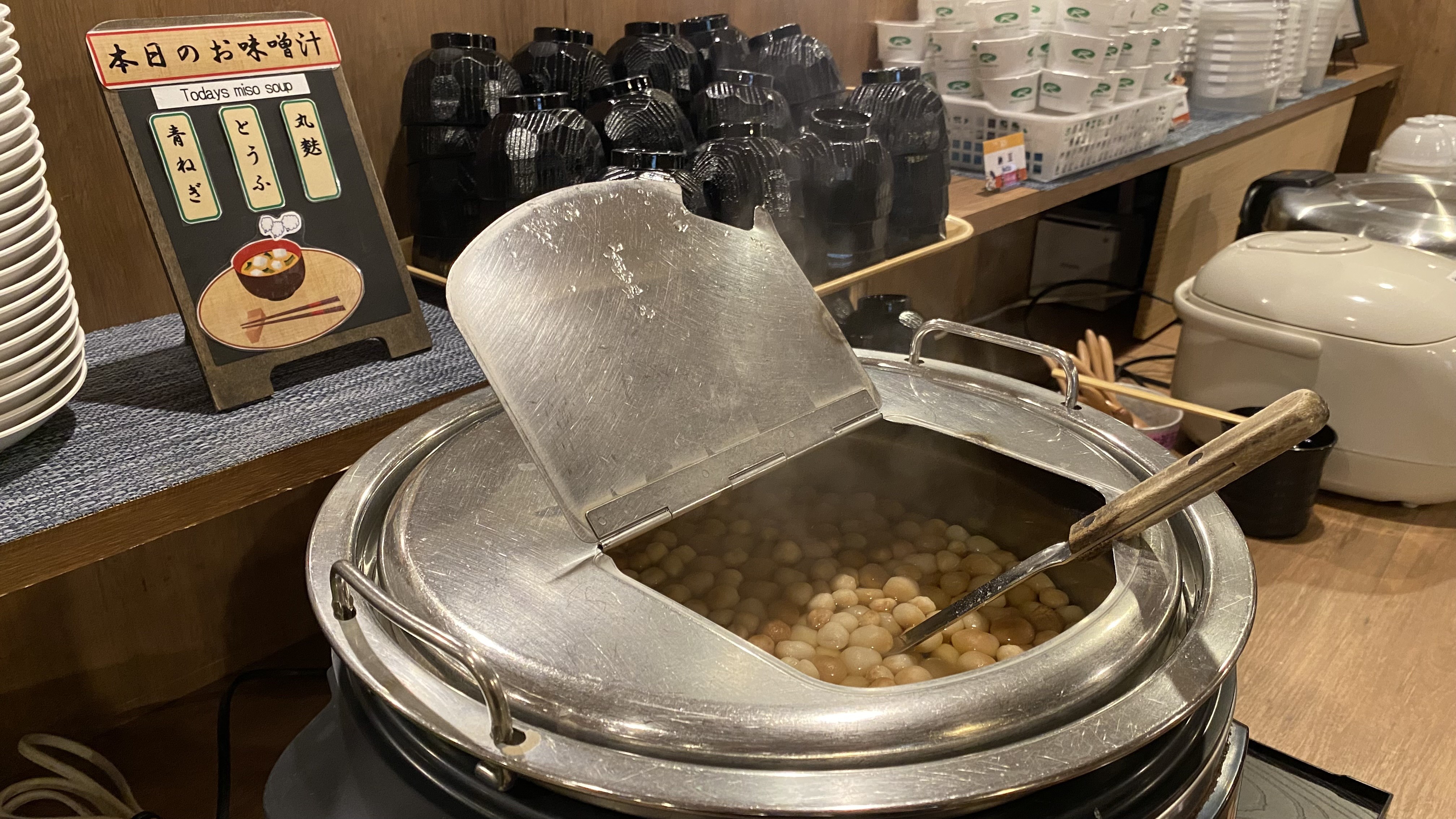 朝食バイキング無料サービス