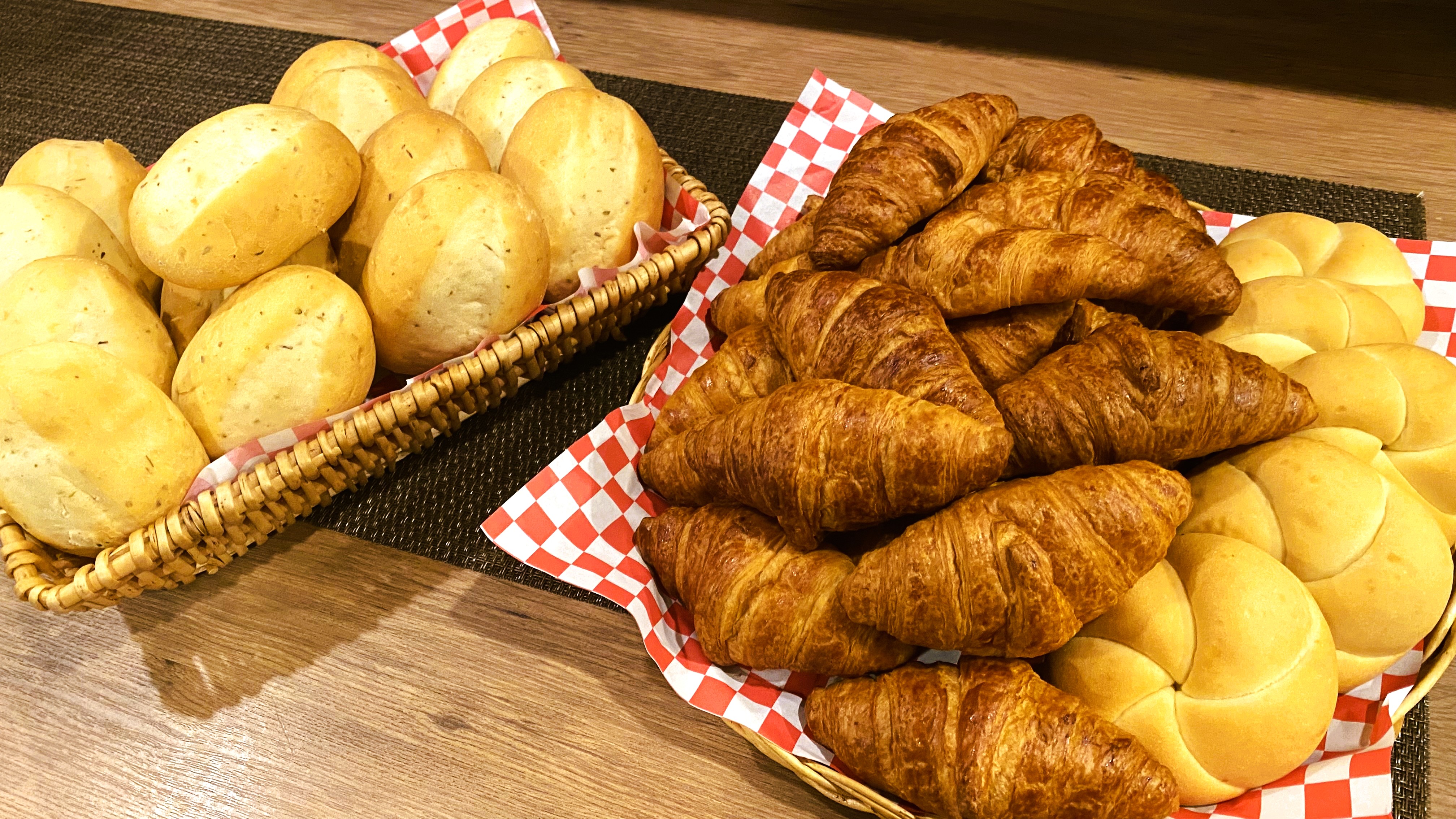 朝食バイキング無料サービス