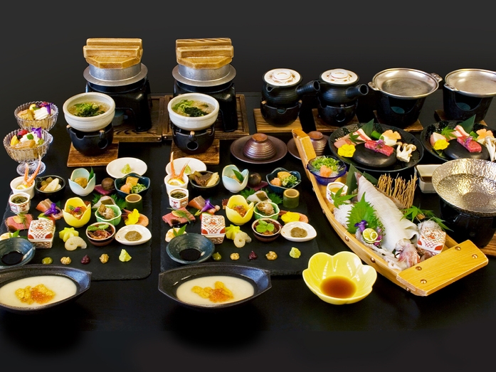 ご夫婦プラン お二人で姿烏賊一杯付「美食プレート会席」と地元のお肉3種 陶板焼き
