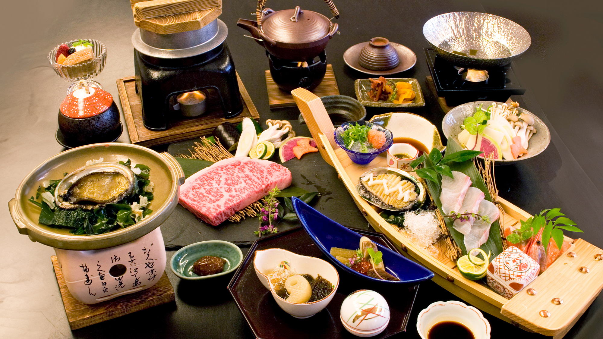 【超贅沢 あわびのしゃぶしゃぶと酒蒸し、しまね和牛200ｇ】