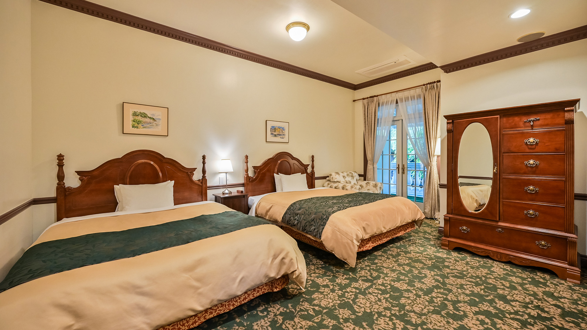 【フォース】2ベッドルームはどちらも違うタイプの雰囲気