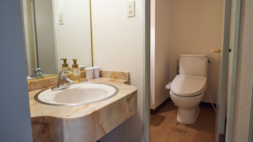 バスルーム一例　※ダブル・ツインはバス・洗面・トイレがセパレート