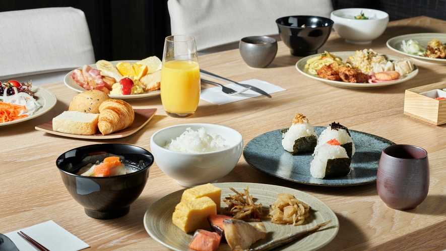 【朝食】数十種類のメニューからお好きな料理をお選びください