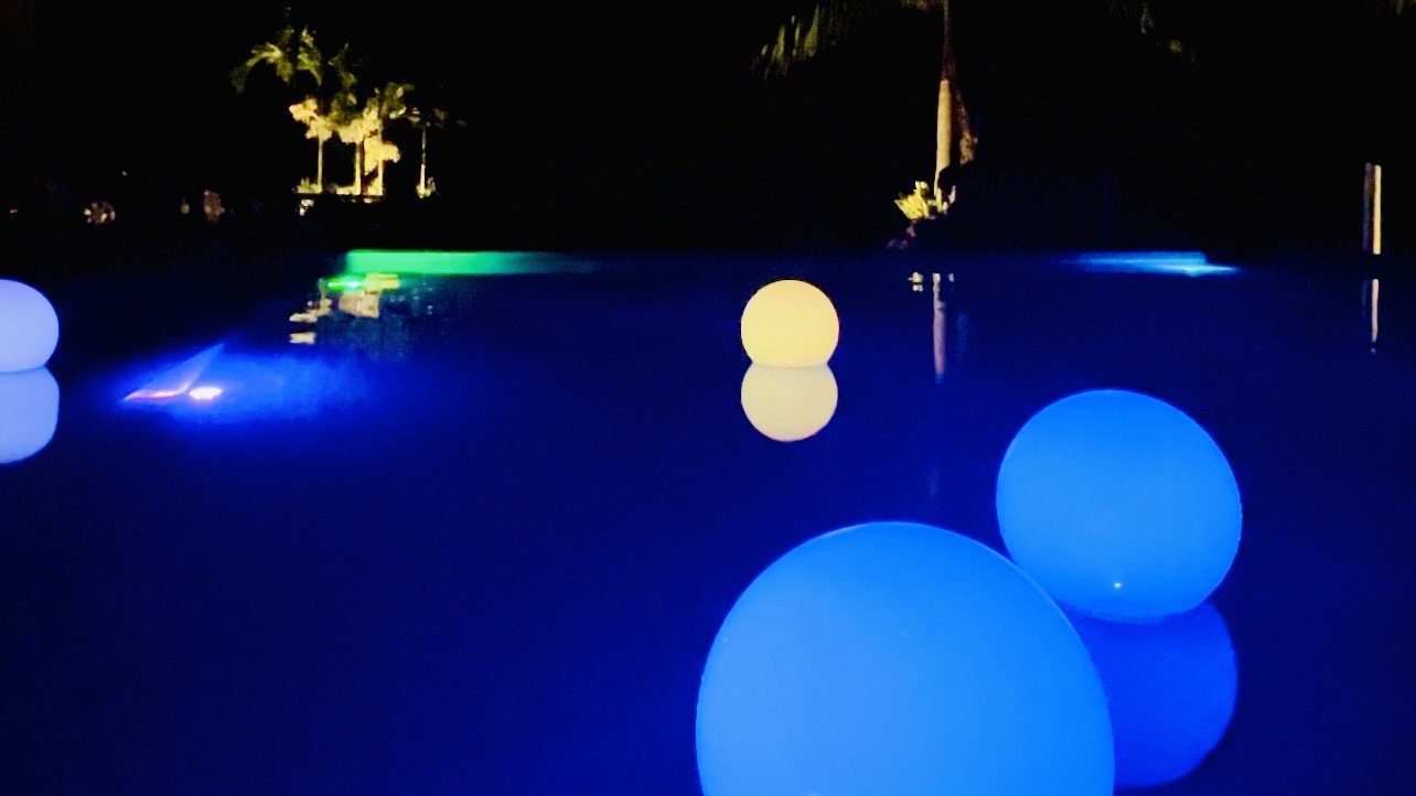 プール付きゲストハウス