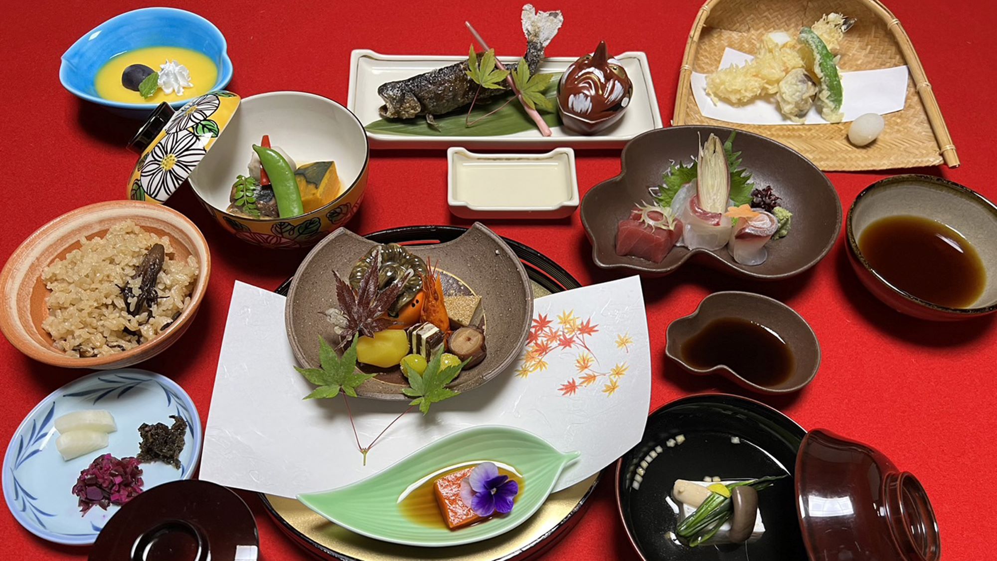 貴船で昼食後、大原・貴船・鞍馬エリアの観光をお楽しみください。