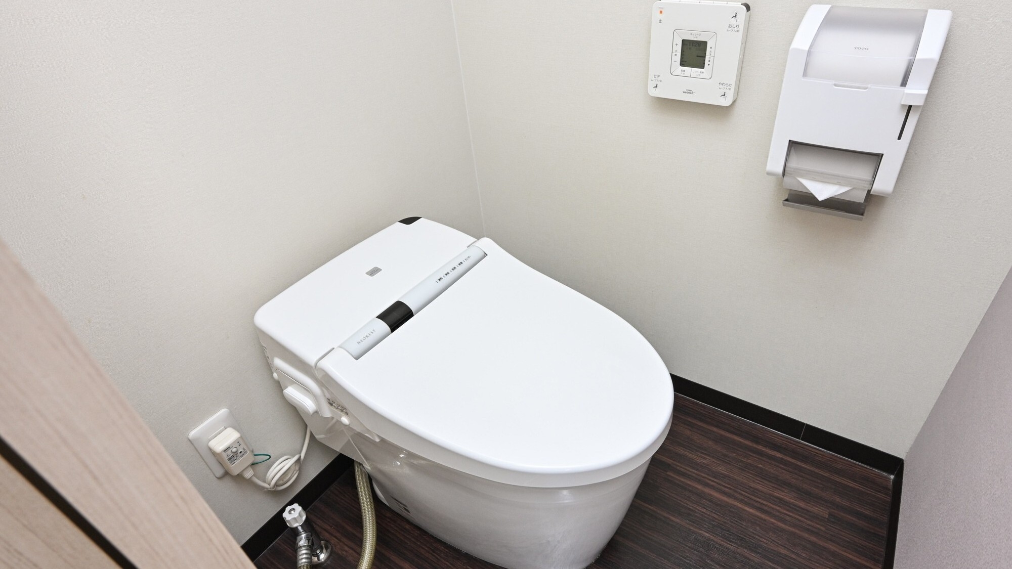 【スタンダード】全室バス／トイレの快適ステイ、Wi-Fi完備＜素泊り＞