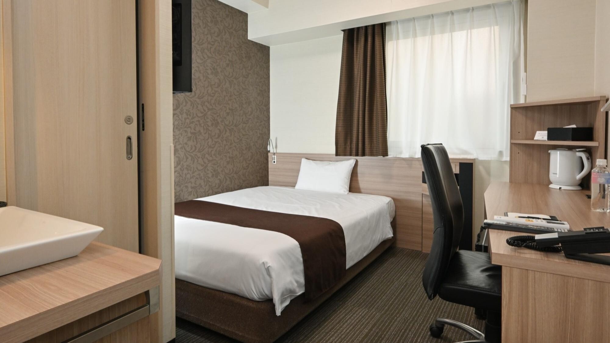 【禁煙】おまかせ部屋3〜4名