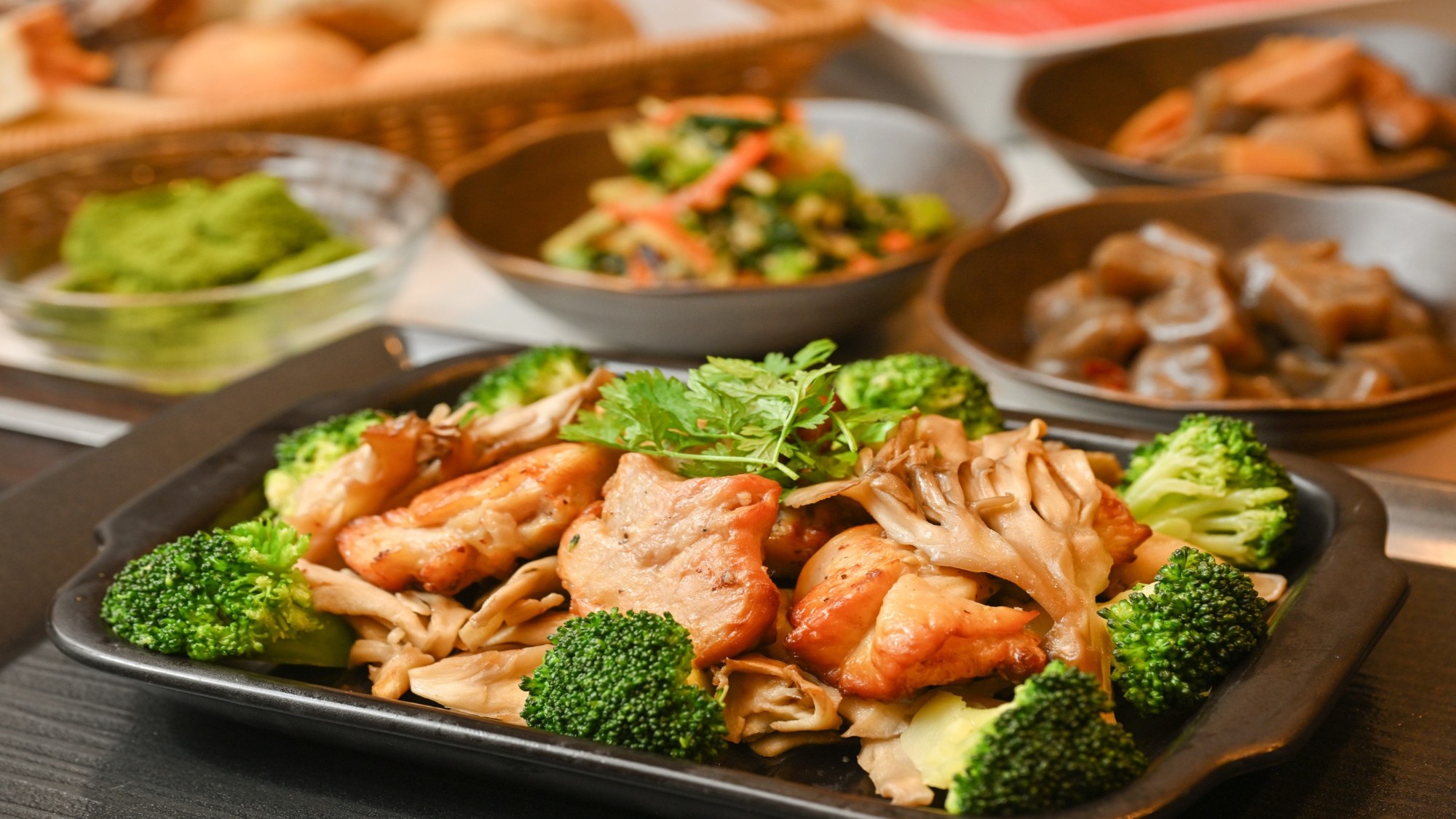 朝食「チキンソテー」