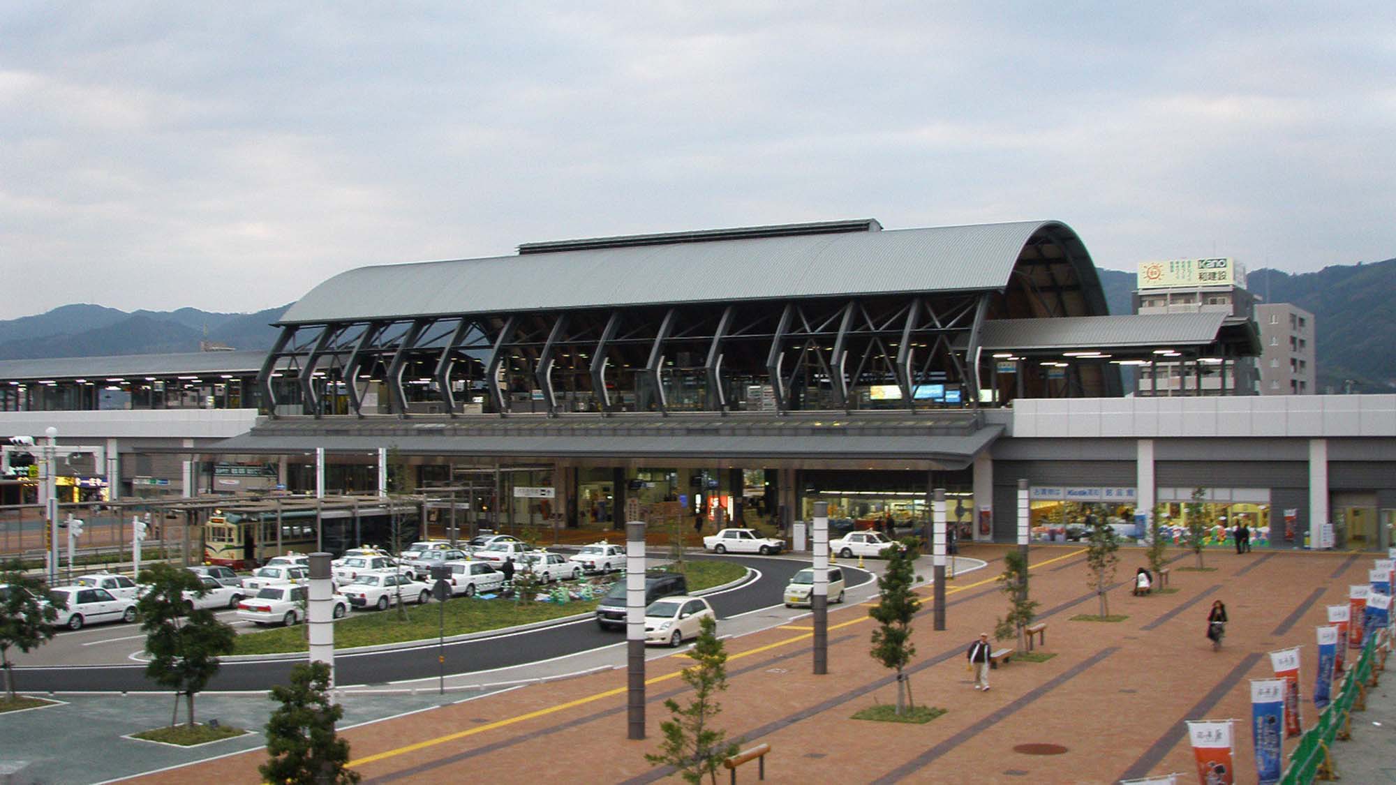 【直前割】素泊まり／朝8時チェックアウト　今だけの特別価格！お得に楽しむ駅近ステイ♪