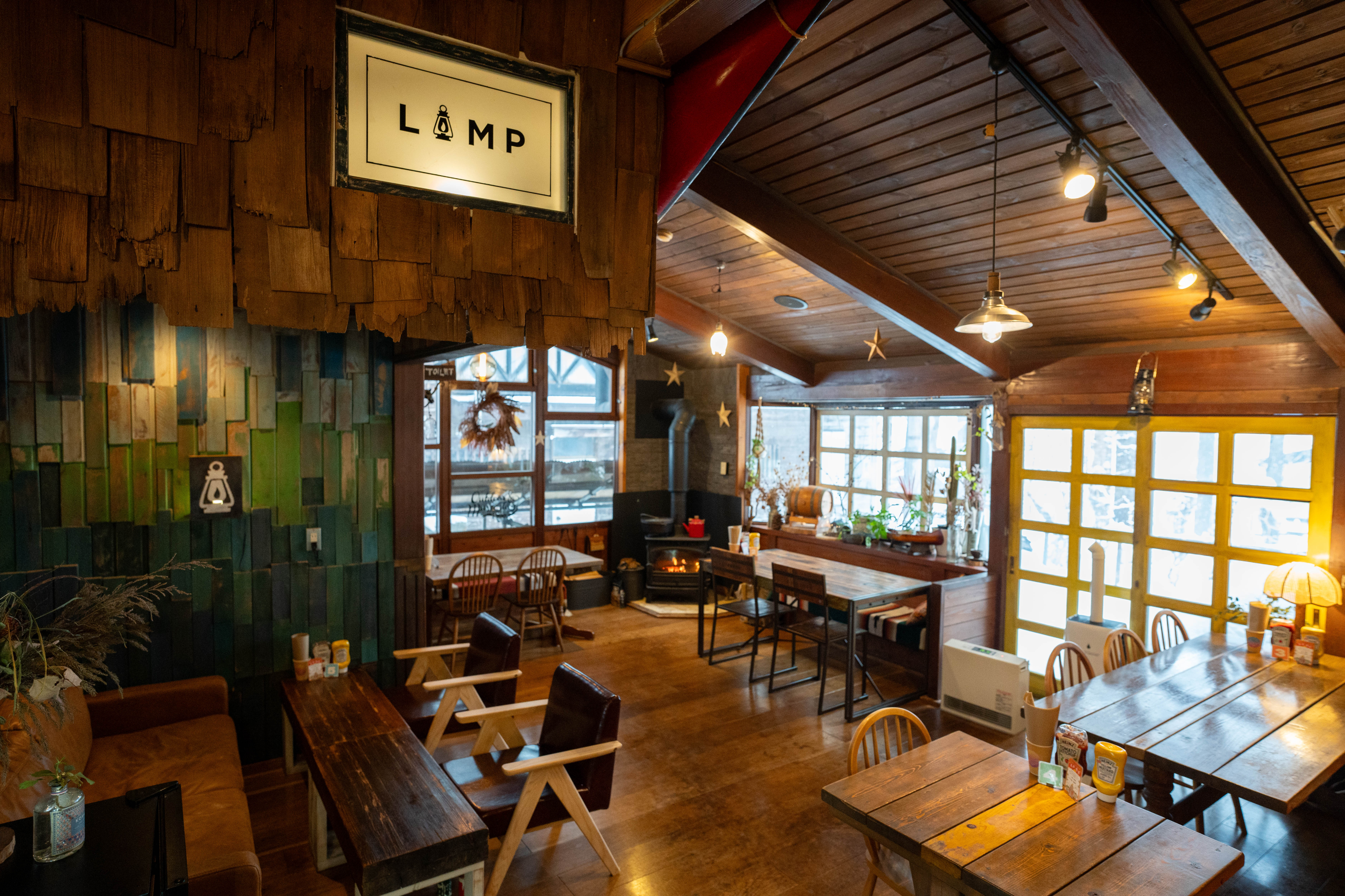 LAMP野尻湖 レストランテーブル席