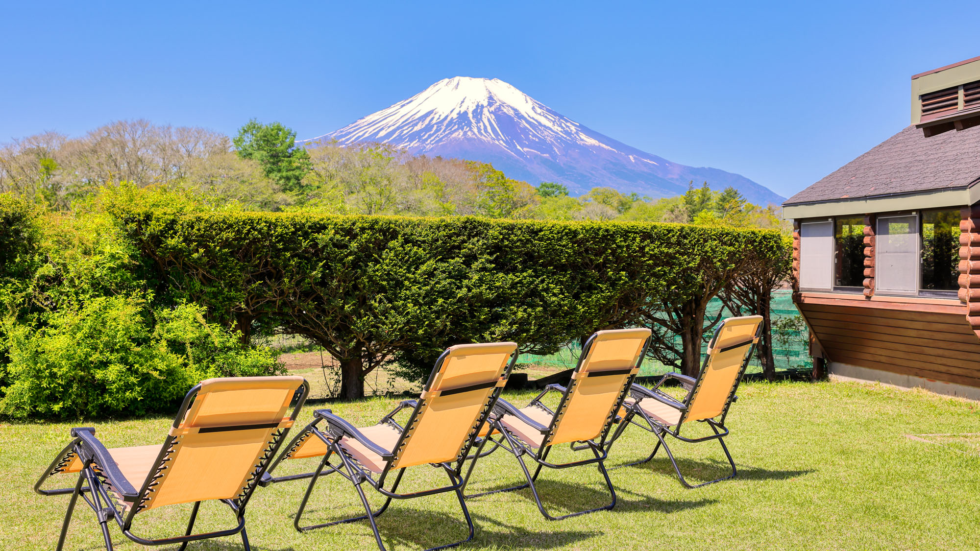 施設■富士山を臨みながら外気浴出来ます