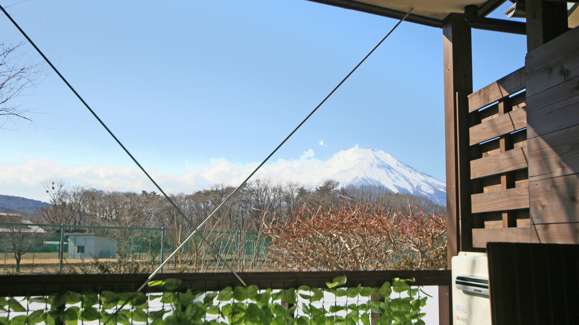 風呂◆特設目隠しで外からの視線を気にせず富士山を一望★