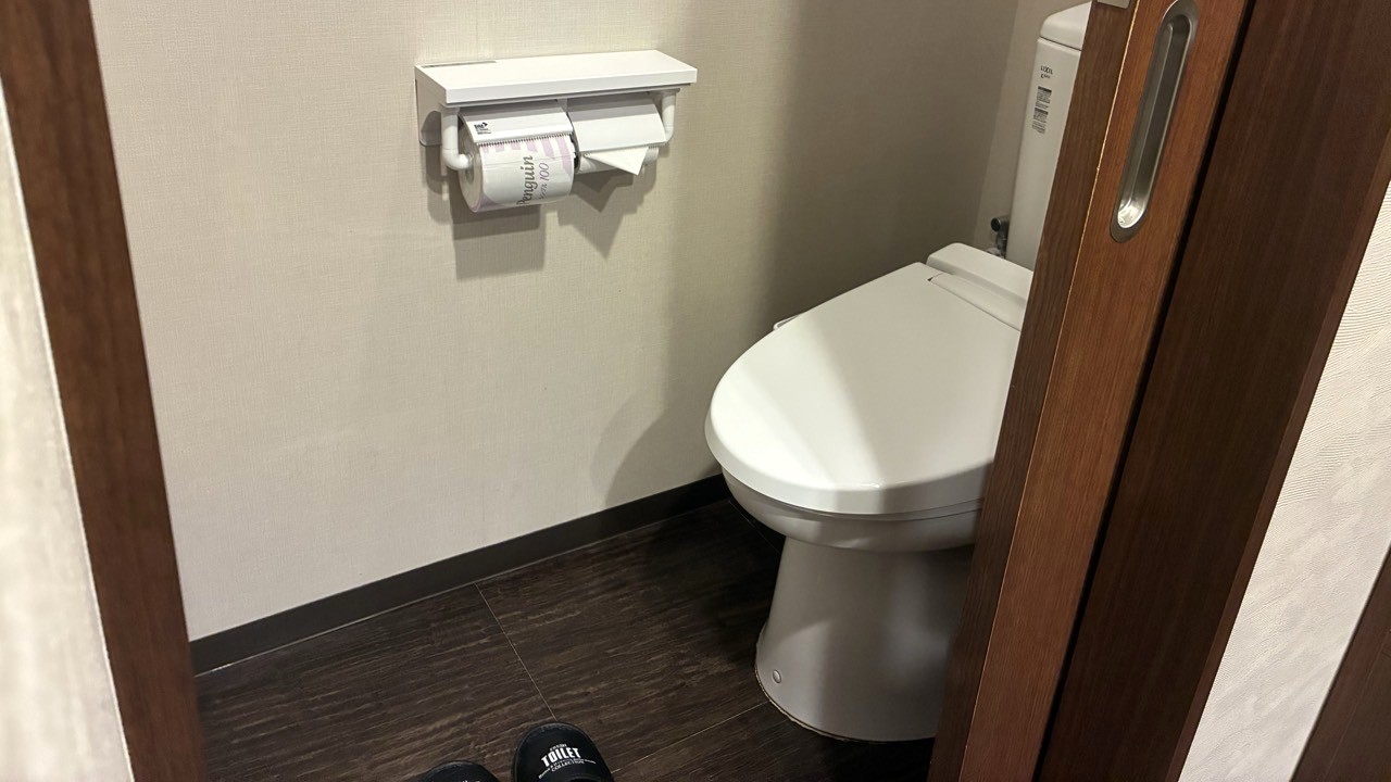 男性大浴場　トイレ