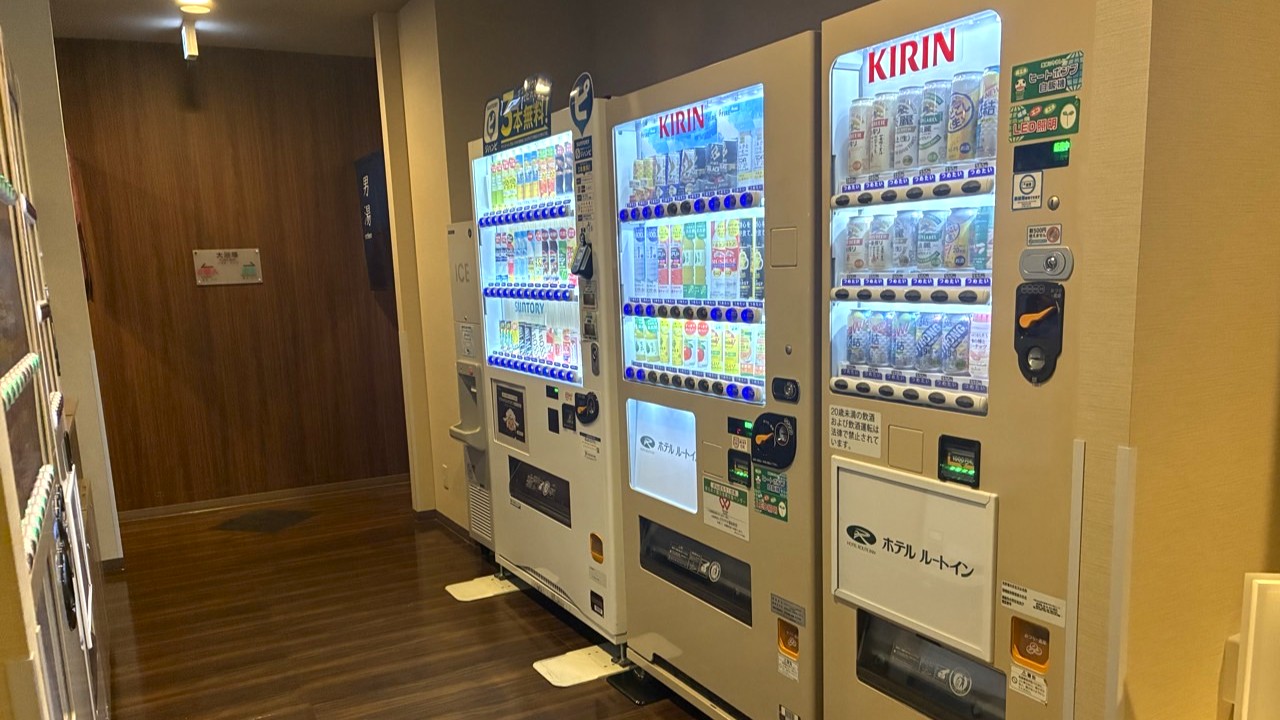 自動販売機（1階）　