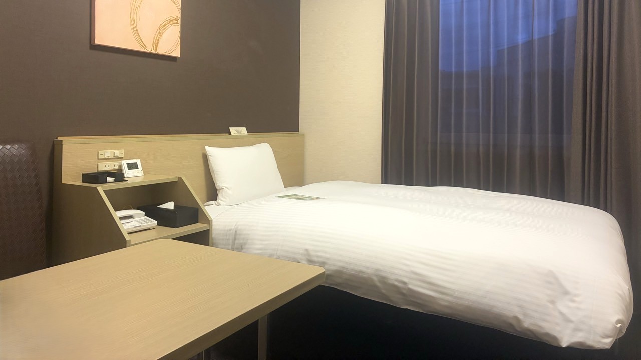 シングルルームバスルーム付