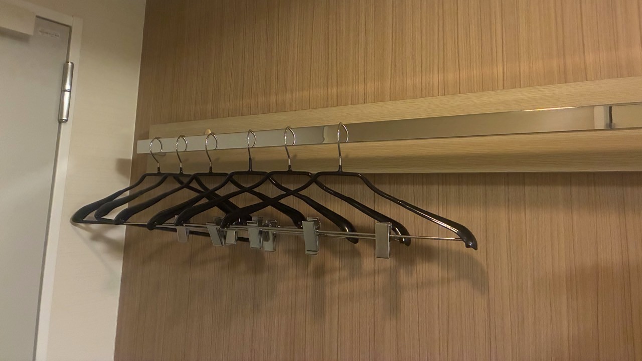 客室備品（ハンガー）