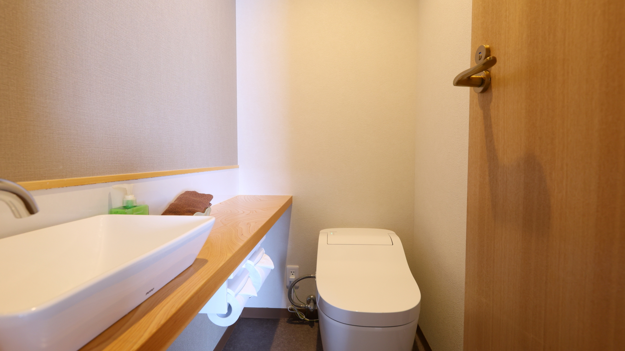 ラージツイン和風 2～4名／禁煙