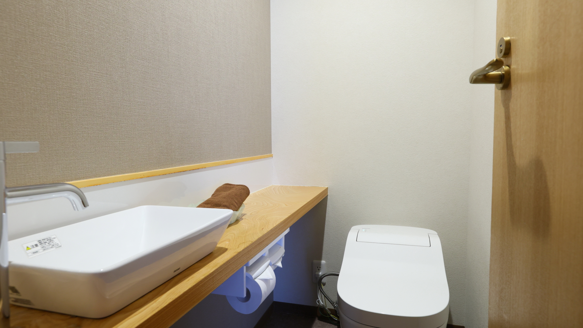 ラージツイン洋風 2～4名／禁煙