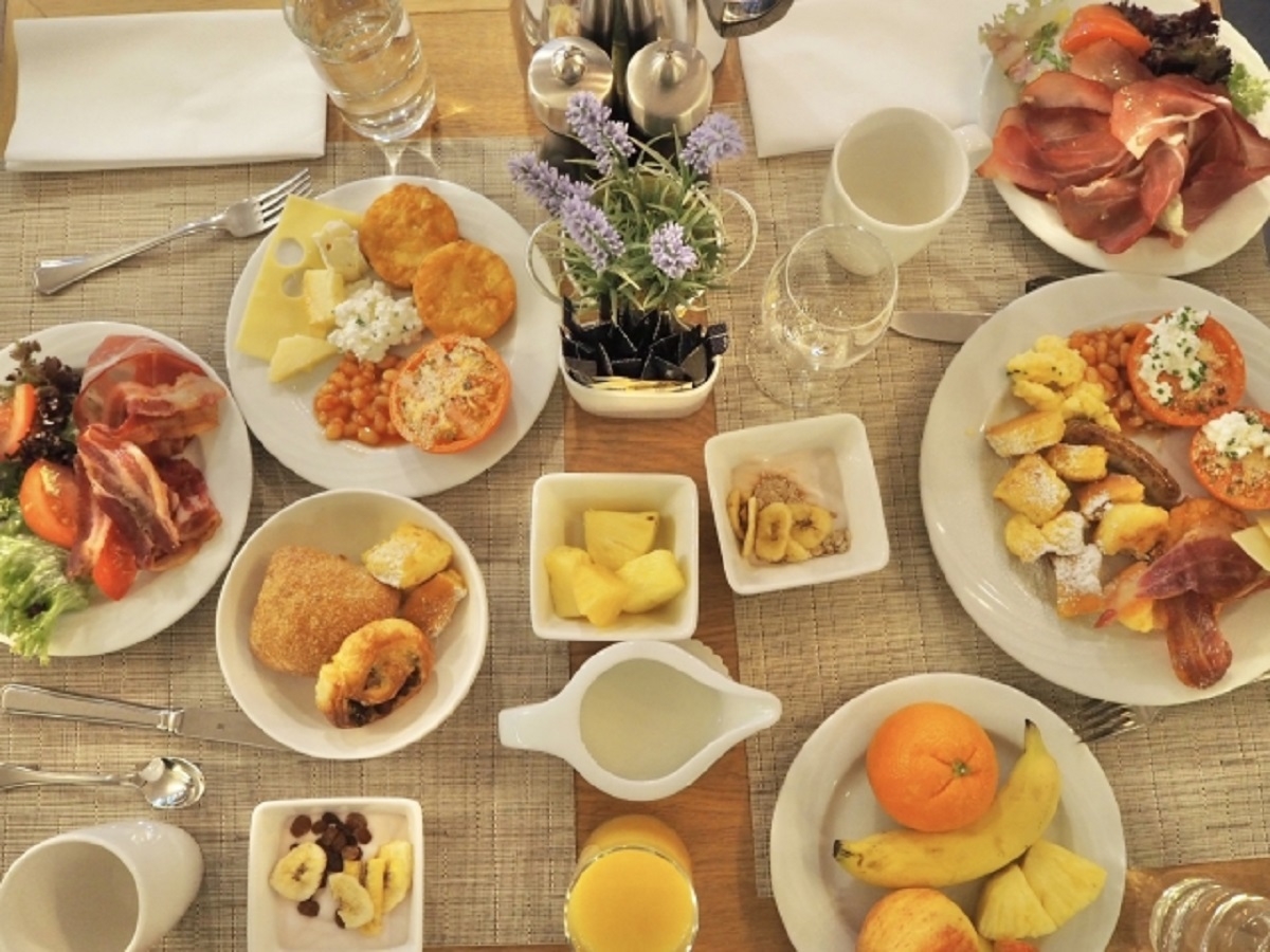 【楽天トラベルサマーSALE】プライベートヴィラで過ごすリゾートライフ《朝食＆和洋折衷ディナー》