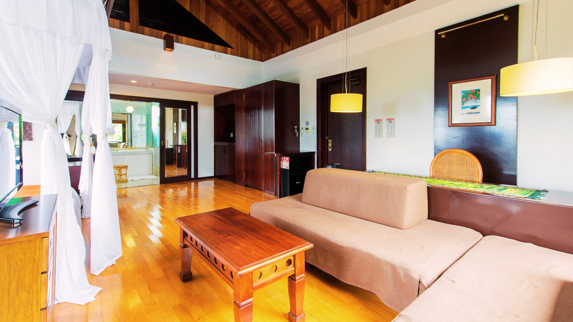 オーシャンヴィラ ＜海側　ツインベット テラス付＞