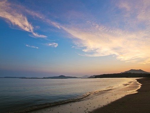 【期間限定／素泊まり】菊ヶ浜一望！絶景と自家源泉100％の天然温泉で、心が洗われる夏の旅。