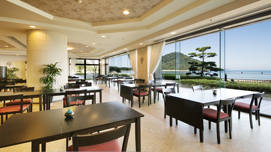【美萩といえば、やっぱ海でしょ♪海側眺望客室】〜日本海×季節の食材を使った「旬の和会席」〜