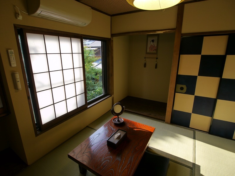 4.5 tatami Japanese-style double room (shared bath and toilet)