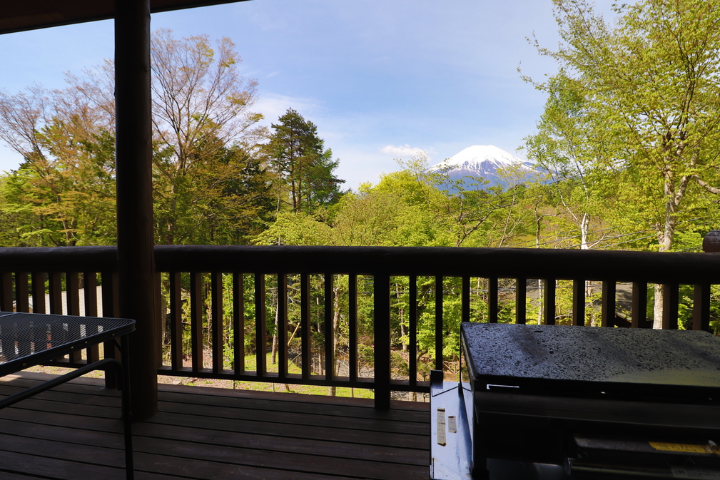 りす村別荘　A号　富士山の見えるコテージ　＜ペット不可です＞