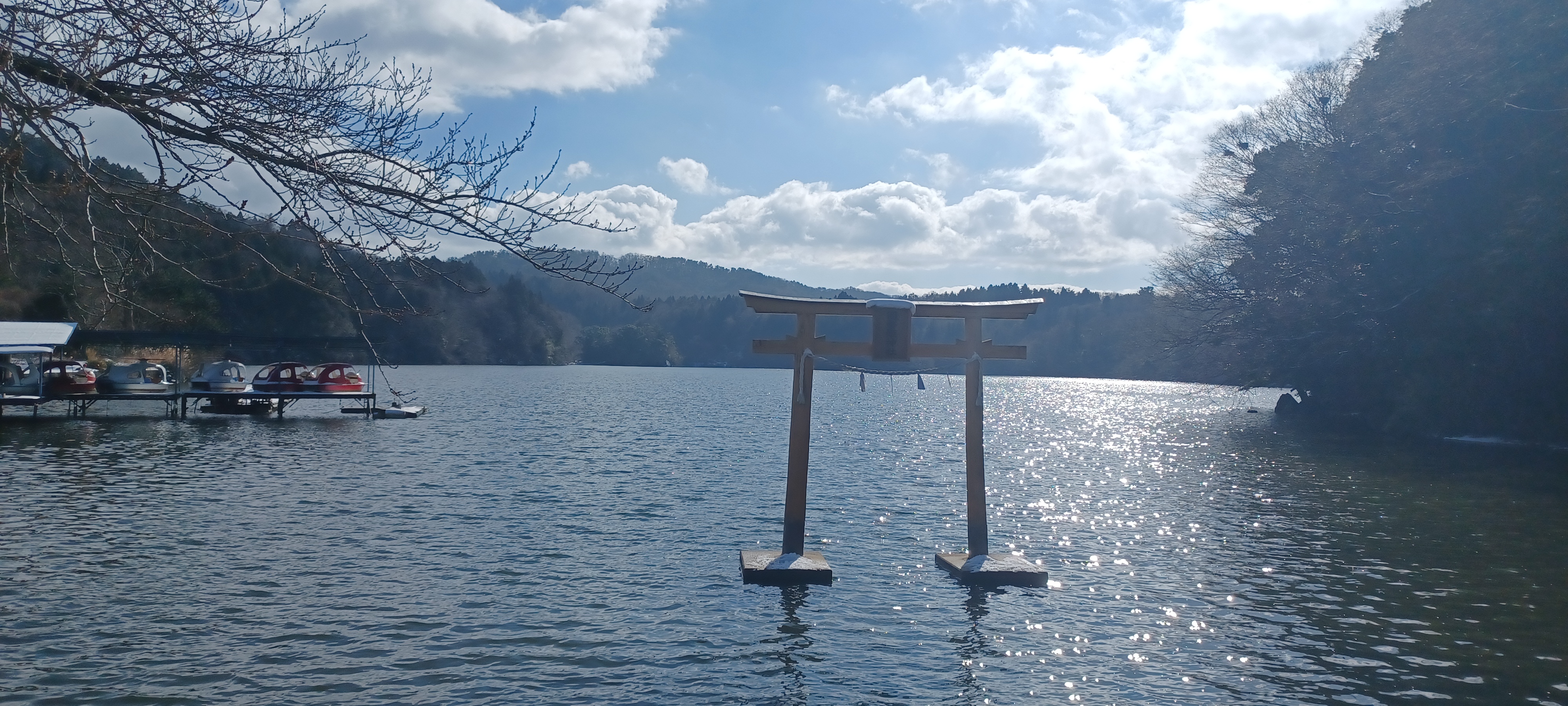 浮布池と邇幣姫神社