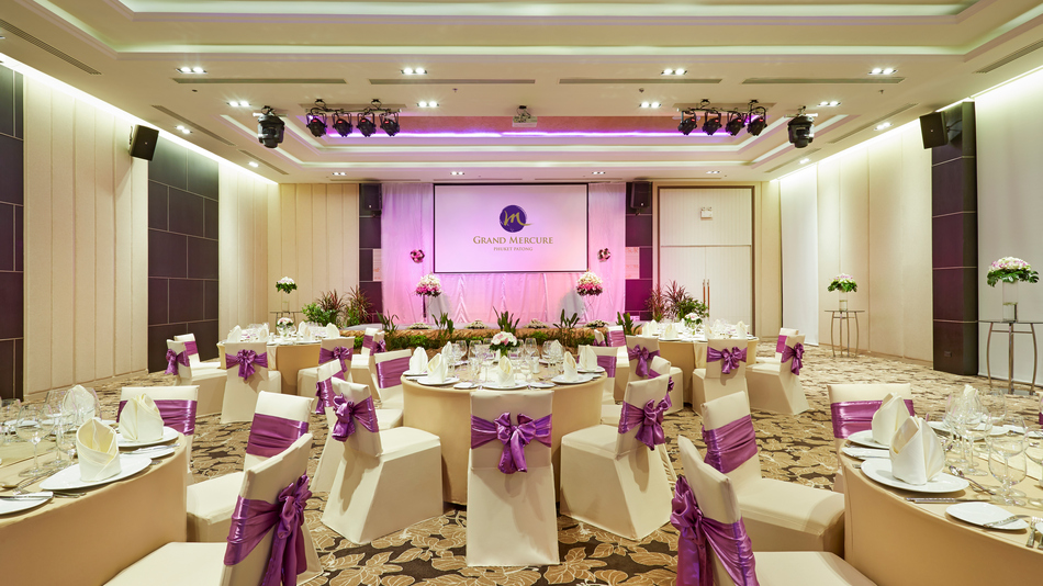 グランドボールルーム