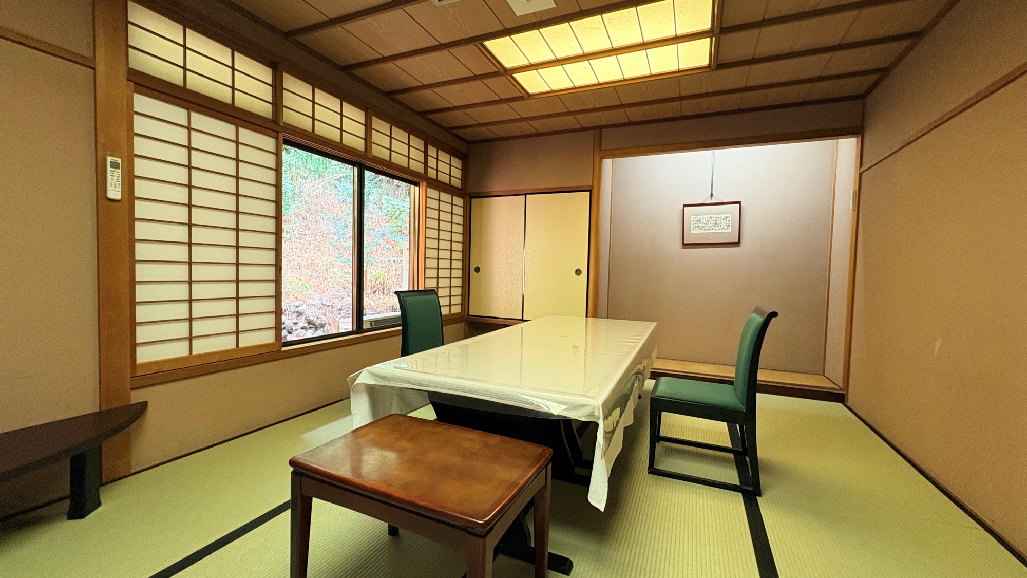 「嵯峨乃亭」/ご家族やカップルでのご利用など様々なシーンでお愉しみ頂けます。