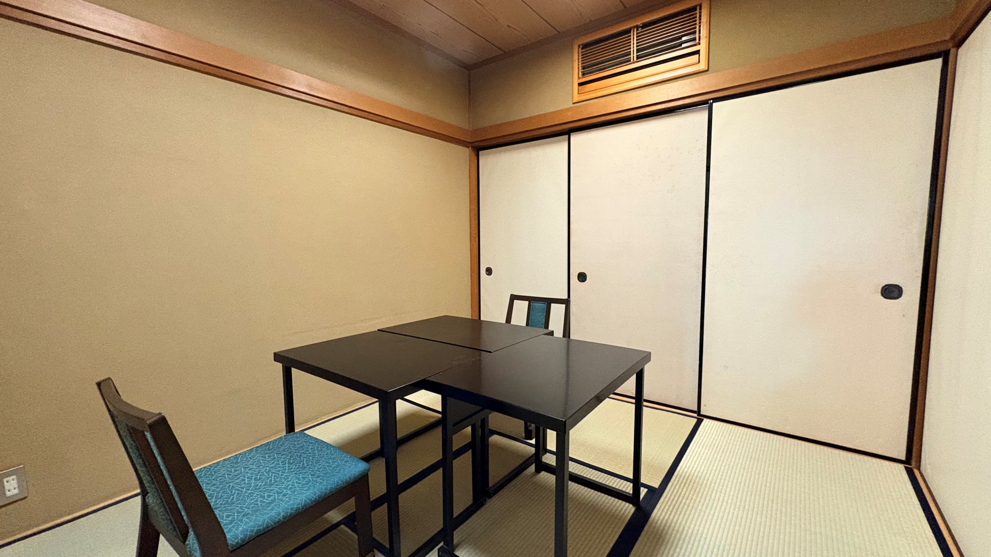 デラックス客室【お部屋食】（和室12畳）ベッドタイプ