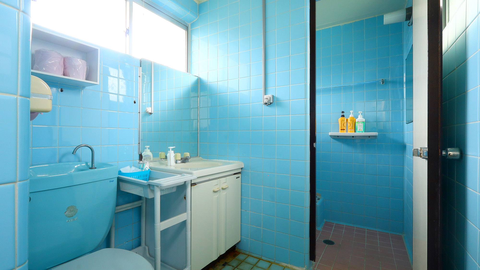 【大部屋専用トイレ・洗面台】