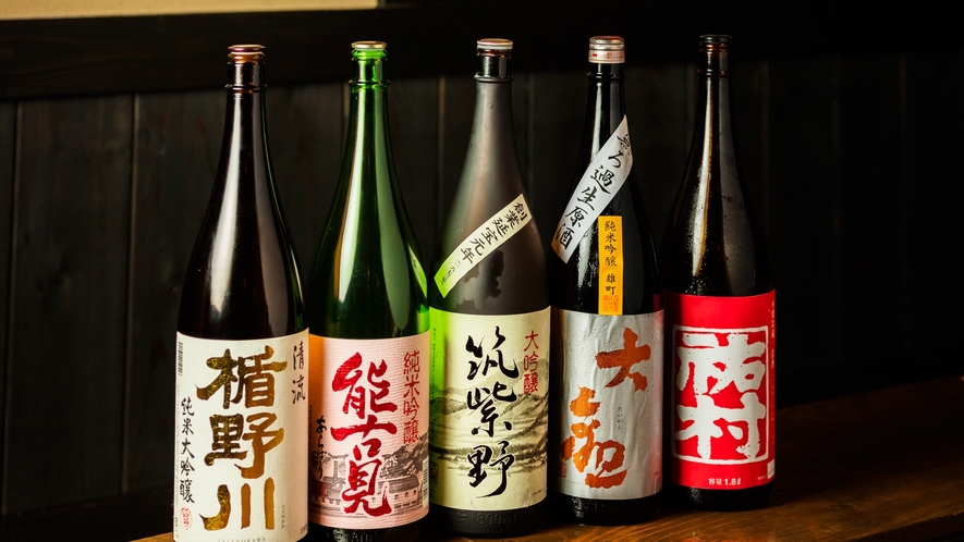 *【お酒】九州各地はもとより、全国から厳選した館主お薦めのお酒を多数ご用意しております。