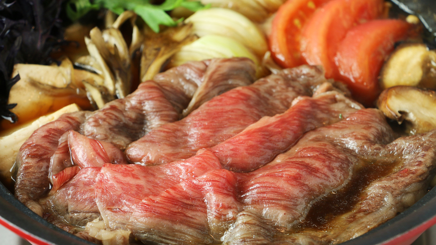 【冬季限定】鍋料理人気ＮＯ.１！ブランド牛「常陸牛」のすき焼きでほっこりあたたかな冬の贅沢…。