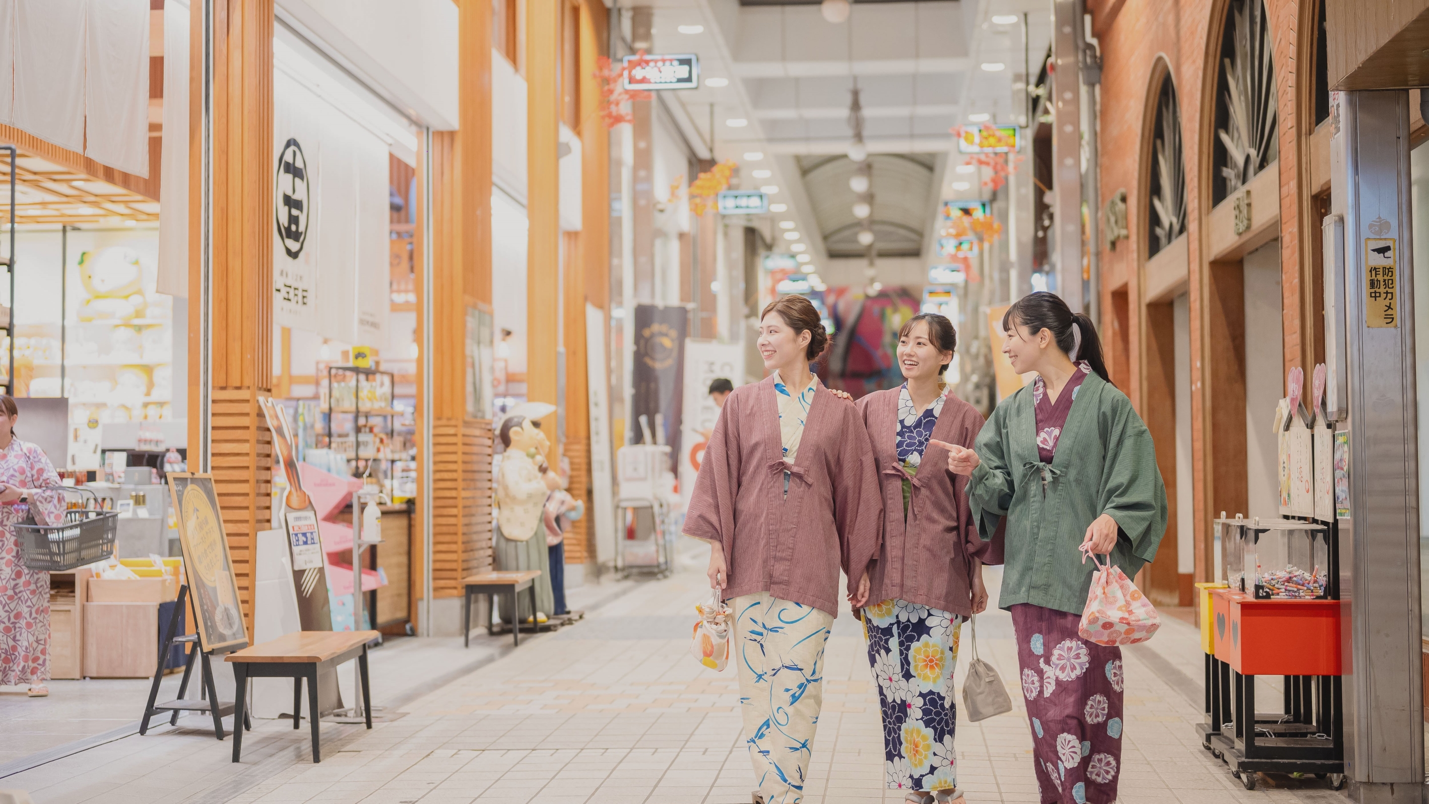 道後ハイカラ通り